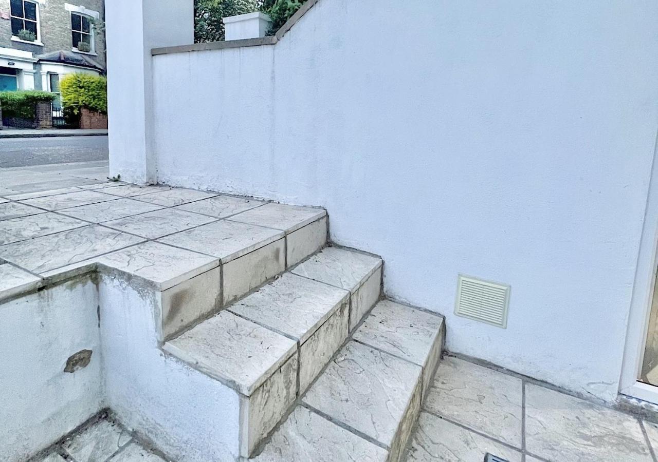 Charming 3-bed Flat In Shepherds Bush - Sleeps 9 Casa vacanze *