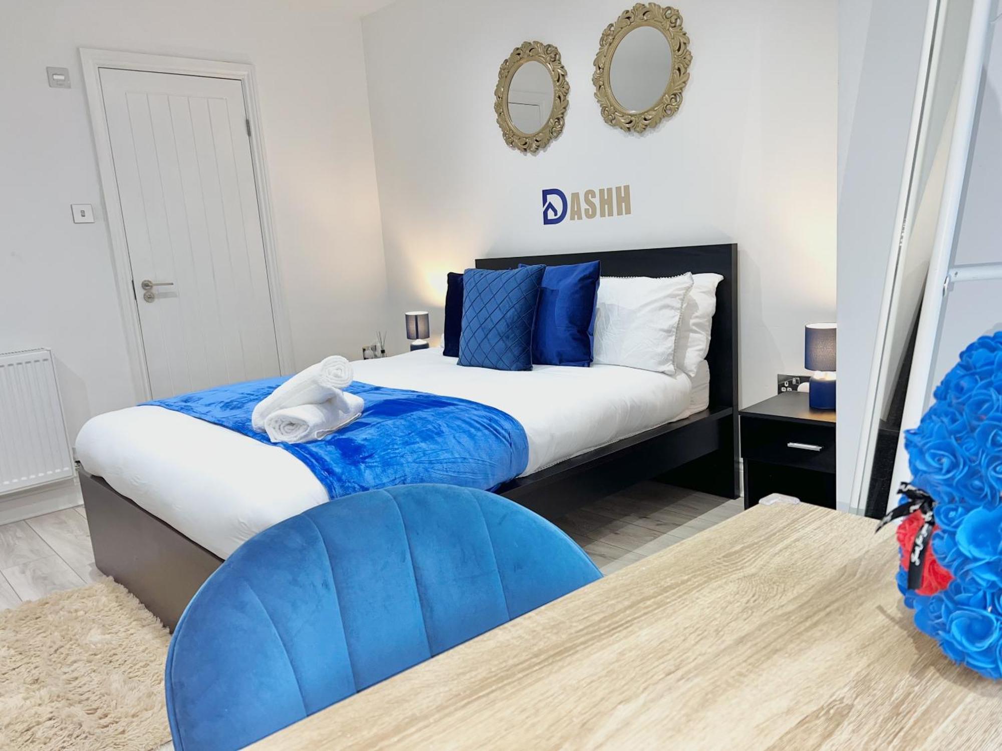 Charming 3-bed Flat In Shepherds Bush - Sleeps 9 Casa vacanze
